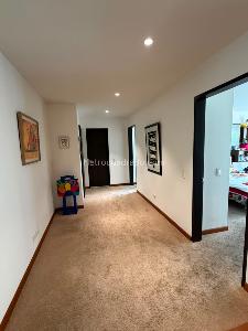 Apartamento de 3 alcobas en venta en Cerros De Santa Barbara, Bogotá, 229 m² · foto 7 de 19