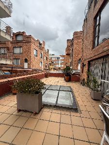 Apartamento de 3 alcobas en venta en Chico San Patricio, Bogotá, 120 m² · foto 11 de 20