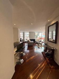 Apartamento de 3 alcobas en venta en Chico San Patricio, Bogotá, 120 m² · foto 2 de 20