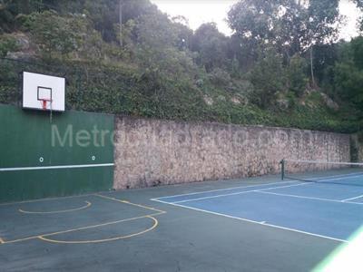 Apartamento de 3 alcobas en venta en Sierras De Moral, Bogotá, 220 m² · foto 14 de 16