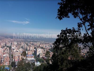 Apartamento de 3 alcobas en venta en Sierras De Moral, Bogotá, 220 m² · foto 1 de 16