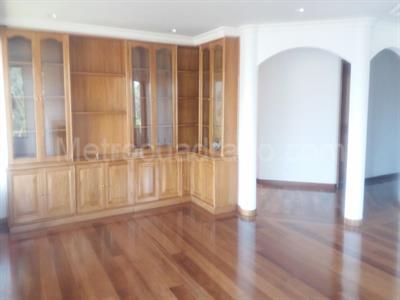 Apartamento de 3 alcobas en venta en Sierras Del Moral, Bogotá, 180 m² · foto 13 de 20