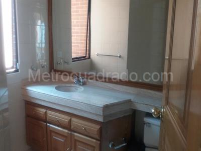 Apartamento de 3 alcobas en venta en Sierras Del Moral, Bogotá, 180 m² · foto 8 de 20