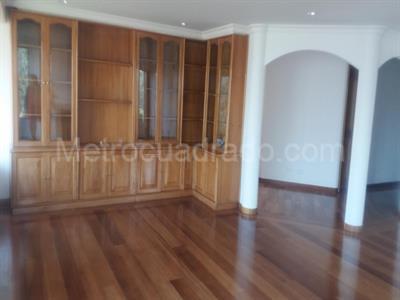 Apartamento de 3 alcobas en venta en Sierras Del Moral, Bogotá, 180 m² · foto 10 de 20