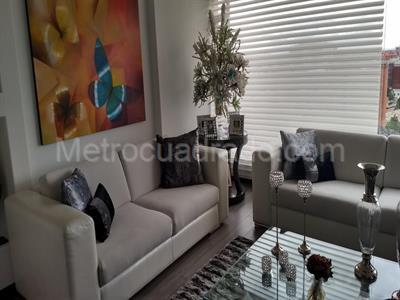 Apartamento de 4 alcobas en venta en Bosque Medina, Bogotá, 230 m² · foto 2 de 20