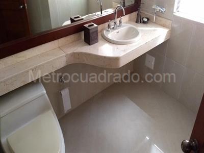 Apartamento de 3 alcobas en venta en Sierras Del Moral, Bogotá, 176 m² · foto 14 de 20