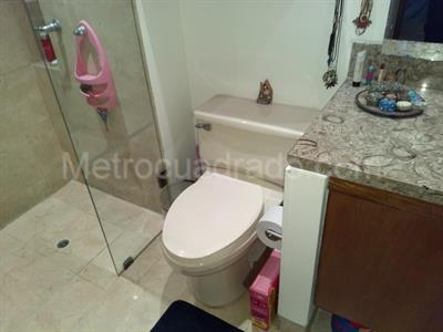 Apartamento de 3 alcobas en venta en Sierras Del Moral, Bogotá, 191 m² · foto 18 de 19