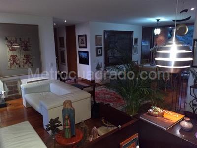 Apartamento de 3 alcobas en venta en Sierras Del Moral, Bogotá, 191 m² · foto 7 de 19