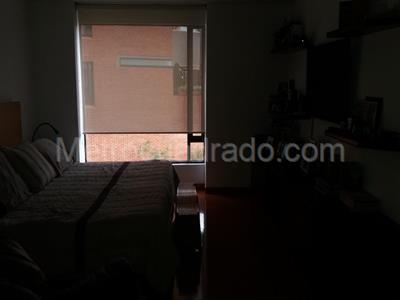 Apartamento de 3 alcobas en venta en Sierras Del Moral, Bogotá, 220 m² · foto 11 de 19