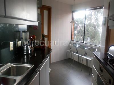 Apartamento de 3 alcobas en venta en Sierras Del Moral, Bogotá, 176 m² · foto 4 de 16