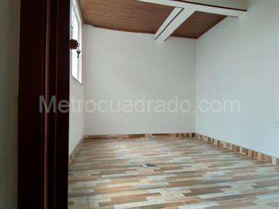 Apartamento de 3 alcobas en venta en Centro Fontibon, Bogotá, 54 m² · foto 11 de 17