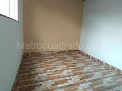 Apartamento de 3 alcobas en venta en Centro Fontibon, Bogotá, 54 m² · foto 15 de 17