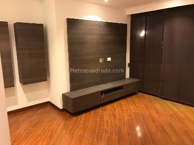 Apartamento de 3 alcobas en venta en Sierras Del Moral, Bogotá, 176 m² · foto 5 de 20