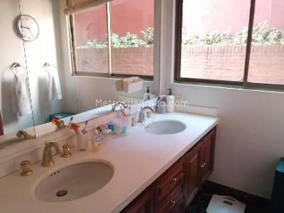 Apartamento de 4 alcobas en venta en Chico Los Rosales, Bogotá, 375 m² · foto 7 de 17