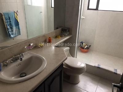 Apartamento de 4 alcobas en venta en Rosales Bella Vista, Bogotá, 305 m² · foto 20 de 20