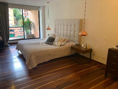 Apartamento de 3 alcobas en venta en Chico, Bogotá, 258 m² · foto 9 de 20
