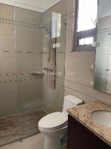 Apartamento de 3 alcobas en venta en Chico, Bogotá, 258 m² · foto 11 de 20