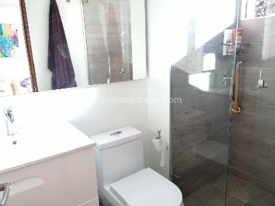 Apartamento de 3 alcobas en venta en Sierras Del Moral, Bogotá, 191 m² · foto 7 de 20