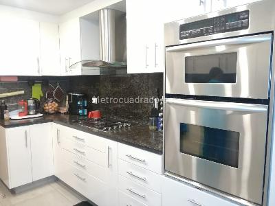 Apartamento de 3 alcobas en venta en Sierras Del Moral, Bogotá, 191 m² · foto 7 de 20