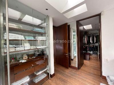 Casa de 4 alcobas en venta en Chico Alto, Bogotá, 450 m² · foto 19 de 20