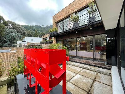 Casa de 4 alcobas en venta en Chico Alto, Bogotá, 450 m² · foto 8 de 20