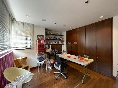 Casa de 4 alcobas en venta en Chico Alto, Bogotá, 450 m² · foto 16 de 20