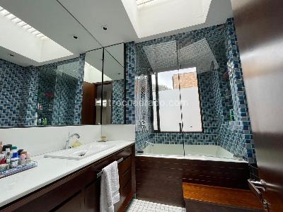 Casa de 4 alcobas en venta en Chico Alto, Bogotá, 450 m² · foto 13 de 20
