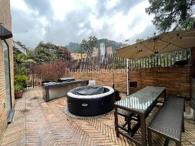 Casa de 4 alcobas en venta en Chico Alto, Bogotá, 450 m² · foto 7 de 20