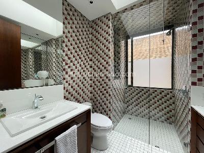 Casa de 4 alcobas en venta en Chico Alto, Bogotá, 450 m² · foto 15 de 20