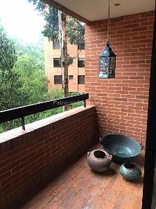 Apartamento de 3 alcobas en venta en Sierras Del Moral, Bogotá, 191 m² · foto 10 de 20