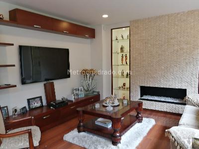 Casa de 4 alcobas en venta en Bosques Del Marques, Bogotá, 428 m² · foto 4 de 20