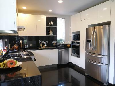 Casa de 4 alcobas en venta en Bosques Del Marques, Bogotá, 428 m² · foto 5 de 20