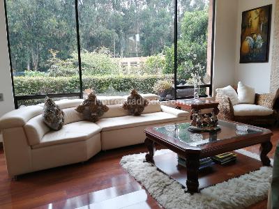 Casa de 4 alcobas en venta en Bosques Del Marques, Bogotá, 428 m² · foto 2 de 20