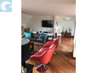 Apartamento de 4 alcobas en venta en Usaquen Cerros, Bogotá, 468 m² · foto 8 de 14