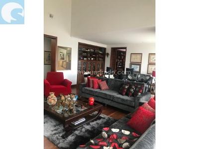 Apartamento de 4 alcobas en venta en Usaquen Cerros, Bogotá, 468 m² · foto 9 de 14
