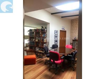 Apartamento de 4 alcobas en venta en Usaquen Cerros, Bogotá, 468 m² · foto 5 de 14