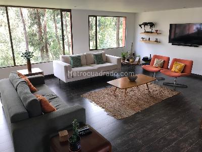 Apartamento de 3 alcobas en venta en Bosque De Pinos I, Bogotá, 226 m² · foto 5 de 20