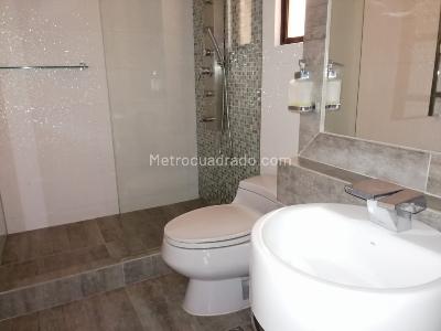 Apartamento de 3 alcobas en venta en Montearroyo, Bogotá, 250 m² · foto 9 de 20