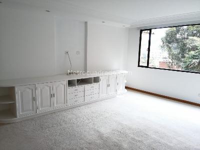 Apartamento de 3 alcobas en venta en Montearroyo, Bogotá, 250 m² · foto 13 de 20