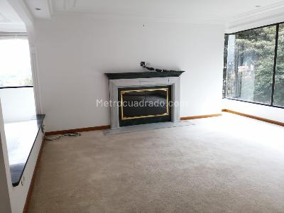 Apartamento de 3 alcobas en venta en Montearroyo, Bogotá, 250 m² · foto 3 de 20