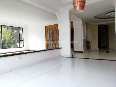 Apartamento de 3 alcobas en venta en Montearroyo, Bogotá, 250 m² · foto 4 de 20