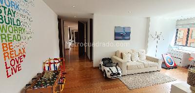 Apartamento en venta en Los Rosales, Bogotá · foto 8 de 16