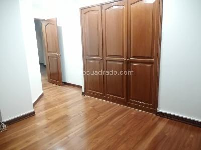 Apartamento de 3 alcobas en venta en Santa Bibiana, Bogotá, 168 m² · foto 2 de 14