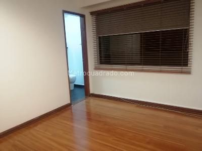 Apartamento de 3 alcobas en venta en Santa Bibiana, Bogotá, 168 m² · foto 3 de 14