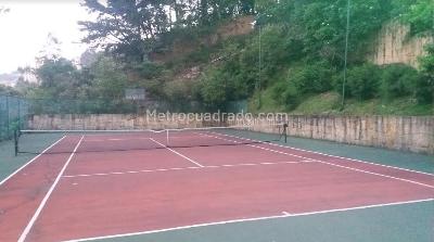 Apartamento de 3 alcobas en venta en Sierras Del Moral, Bogotá, 237 m² · foto 19 de 20
