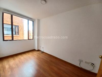 Apartamento de 3 alcobas en venta en Chico Santa Barbara, Bogotá, 117 m² · foto 12 de 16
