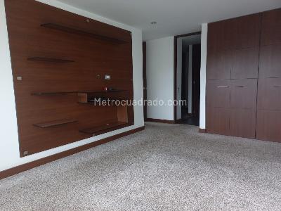 Apartamento de 3 alcobas en venta en Santa Paula, Bogotá, 205 m² · foto 15 de 20