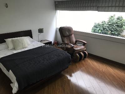 Apartamento de 3 alcobas en venta en Los Rosales, Bogotá, 184 m² · foto 11 de 17