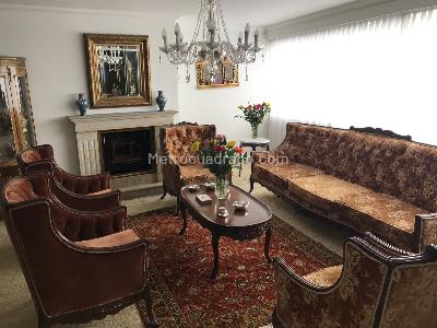 Apartamento de 3 alcobas en venta en Los Rosales, Bogotá, 184 m² · foto 3 de 17