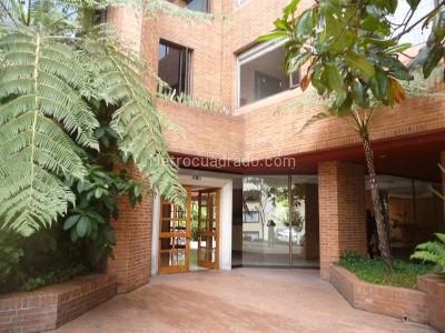 Apartamento de 2 alcobas en venta en Bosque Medina, Bogotá, 213 m² · foto 2 de 20